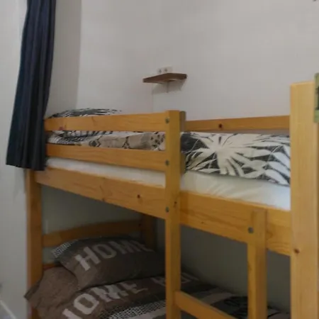 Vue Degagee Et Terrasse, 4 Pers, Piscine, Parking, Entre Port Et *