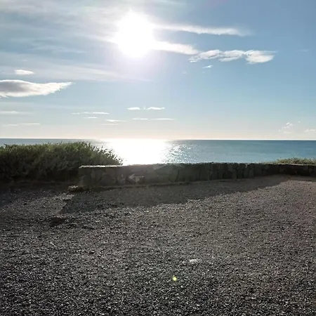 Vue Degagee Et Terrasse, 4 Pers, Piscine, Parking, Entre Port Et 阿格德