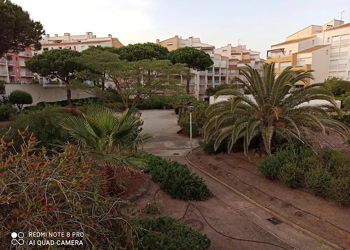 Vue Degagee Et Terrasse, 4 Pers, Piscine, Parking, Entre Port Et アパート アグド